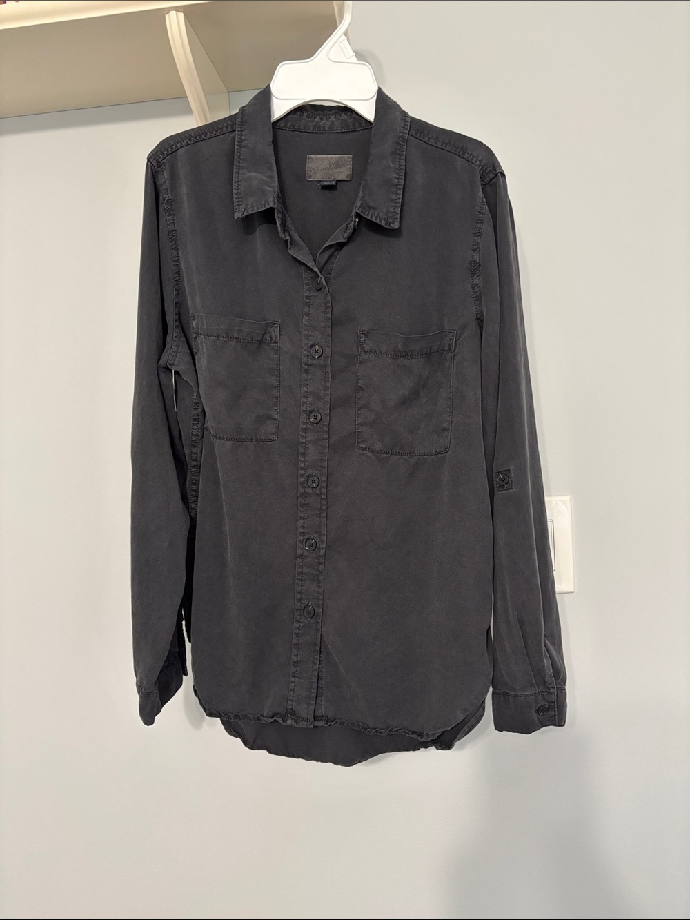Universal Thread Washed Black Womens Button-Down Shirt